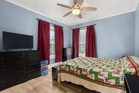 Tiny photo for 819 N Chicago Street, Pontiac, IL 61764 (MLS # 12480669)