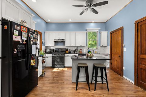 Tiny photo for 819 N Chicago Street, Pontiac, IL 61764 (MLS # 12480669)