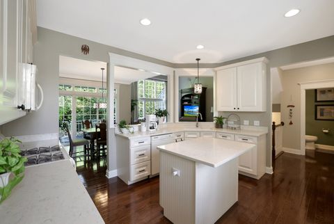 Tiny photo for 1053 Hummingbird Way, Bartlett, IL 60103 (MLS # 12470437)