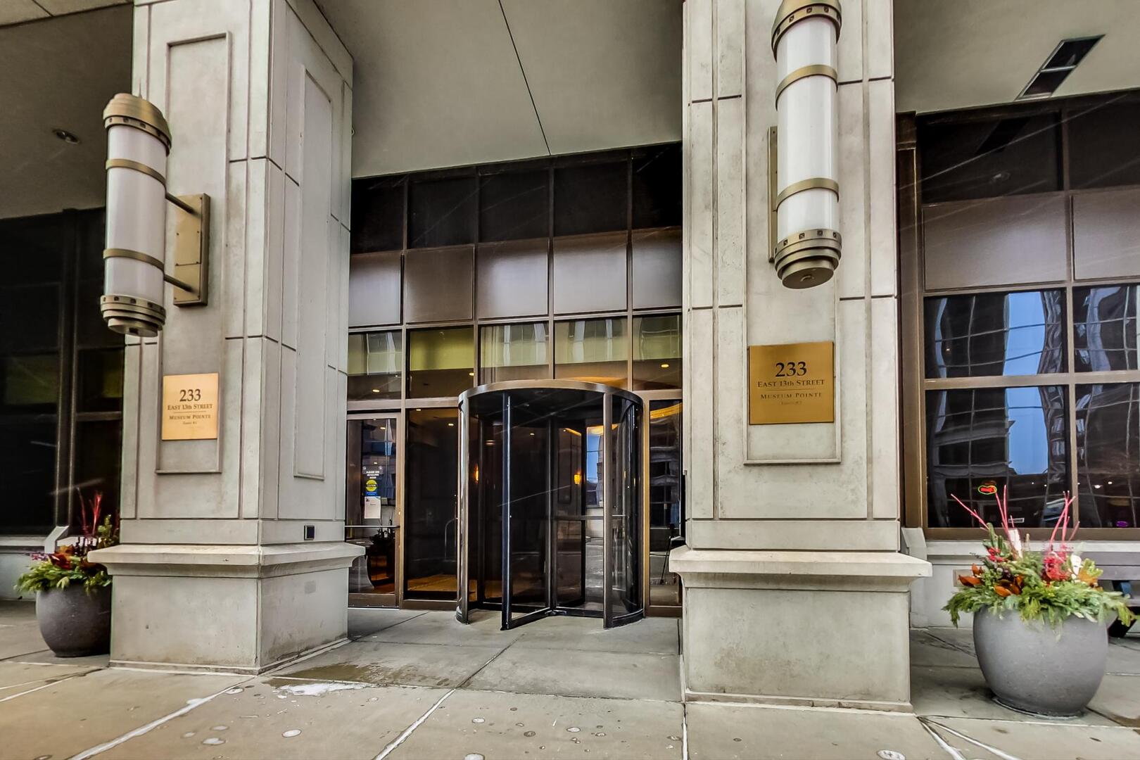 233 E 13th Street 2510