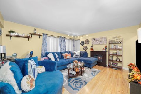 Tiny photo for 7337 S South Shore Drive #406, Chicago, IL 60649 (MLS # 12500186)