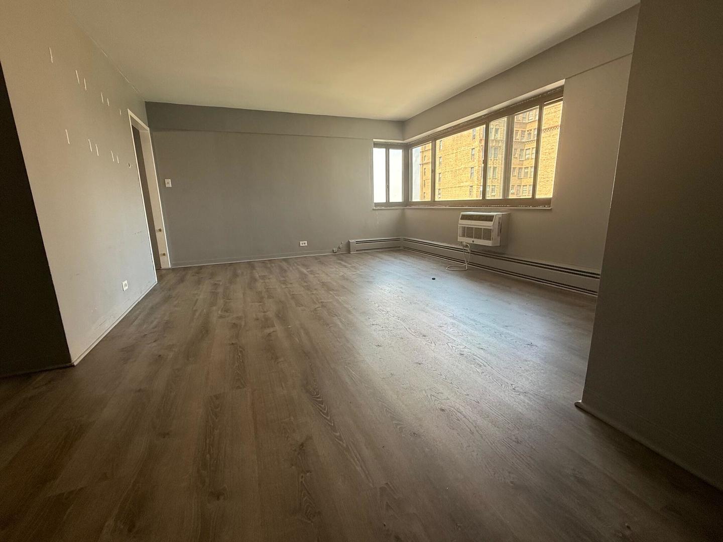 7337 S South Shore Drive 904