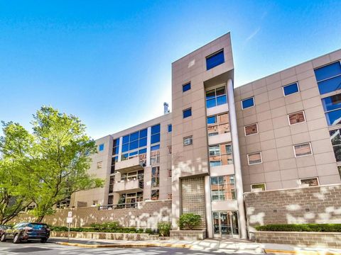 2 beds bed, 2 baths bath property at 939 w huron street 401, chicago, IL 60642