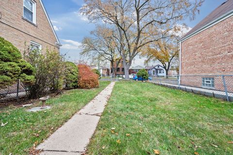 Tiny photo for 3316 N Paris Avenue, Chicago, IL 60634 (MLS # 12524833)
