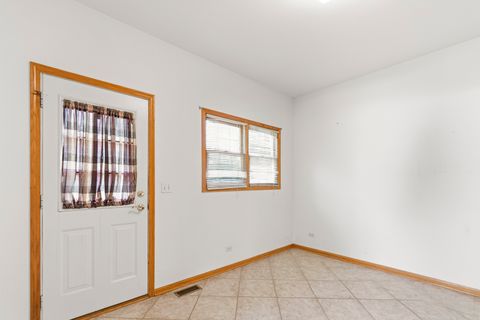 Tiny photo for 546 N 4th Avenue, Addison, IL 60101 (MLS # 12643706)