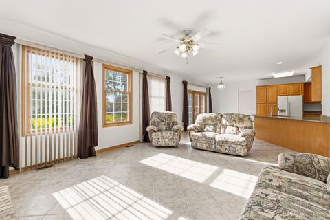 Tiny photo for 546 N 4th Avenue, Addison, IL 60101 (MLS # 12643706)