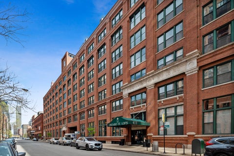 Photo of 411 W ONTARIO Street #606, Chicago, IL 60654 (MLS # 12709802)