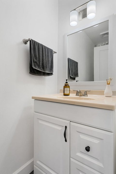 Tiny photo for 138 S Berteau Avenue, Bartlett, IL 60103 (MLS # 12700112)
