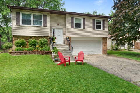Photo of 138 S Berteau Avenue, Bartlett, IL 60103 (MLS # 12700112)