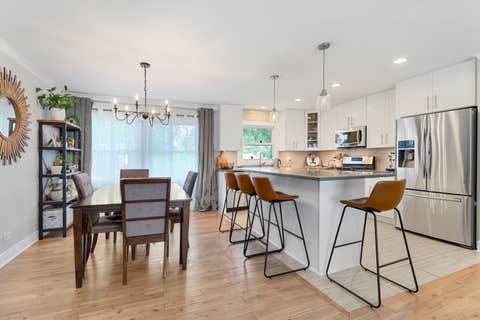 Tiny photo for 138 S Berteau Avenue, Bartlett, IL 60103 (MLS # 12700112)