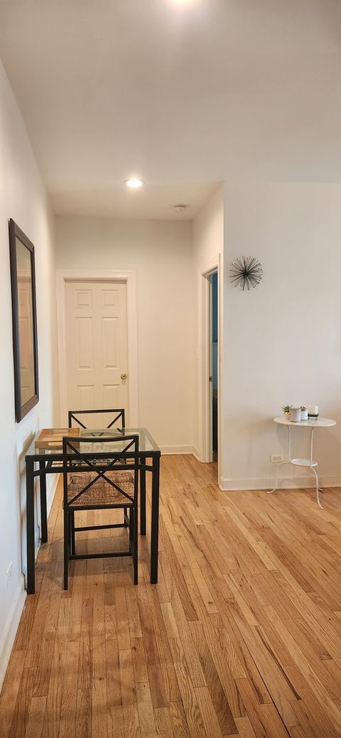 Tiny photo for 6324 S Kimbark Avenue #405, Chicago, IL 60637 (MLS # 12522611)