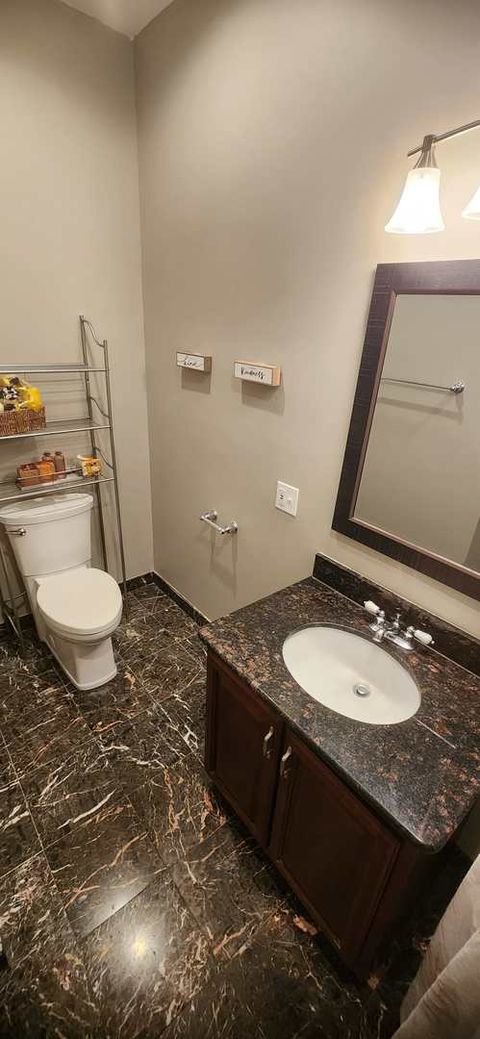 Tiny photo for 6324 S Kimbark Avenue #405, Chicago, IL 60637 (MLS # 12522611)