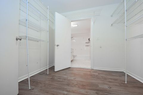 Tiny photo for 834 E Old Willow Road #210, Prospect Heights, IL 60070 (MLS # 12496177)