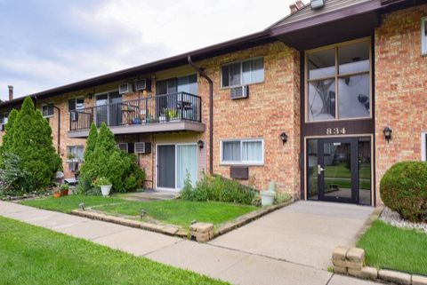 834 E Old Willow Road 210 Prospect Heights IL 60070