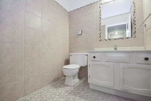 Tiny photo for 834 E Old Willow Road #210, Prospect Heights, IL 60070 (MLS # 12496177)