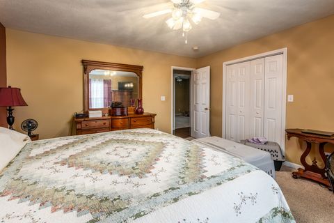 Tiny photo for 1802 Bridge Street, Marion, IL 62959 (MLS # 12601606)