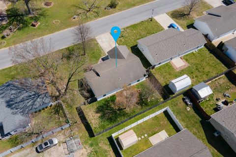 Tiny photo for 1802 Bridge Street, Marion, IL 62959 (MLS # 12601606)