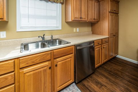 Tiny photo for 1802 Bridge Street, Marion, IL 62959 (MLS # 12601606)