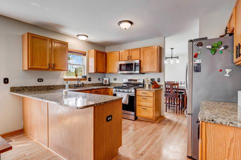Tiny photo for 195 Morgan Court, Romeoville, IL 60446 (MLS # 12438285)