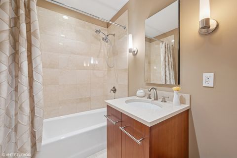 Tiny photo for 401 N Wabash Avenue #57F, Chicago, IL 60611 (MLS # 12354734)