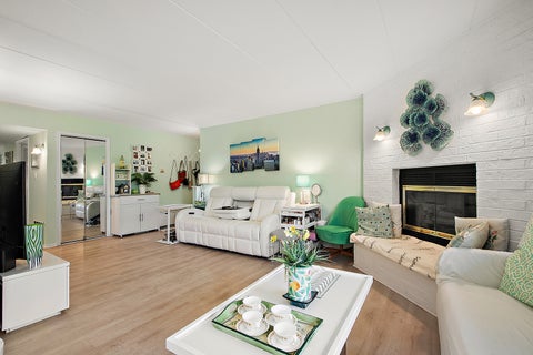Tiny photo for 15703 Old Orchard Court #1S, Orland Park, IL 60462 (MLS # 12657382)