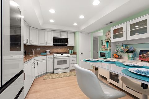 Tiny photo for 15703 Old Orchard Court #1S, Orland Park, IL 60462 (MLS # 12657382)