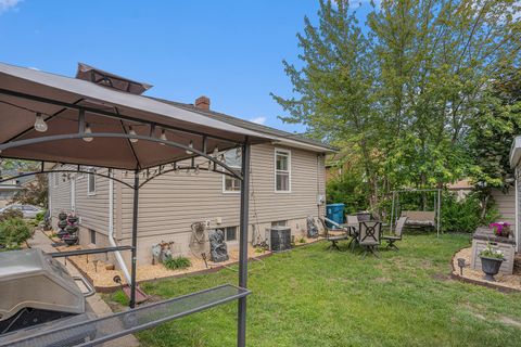 Tiny photo for 991 Wentworth Avenue, Calumet City, IL 60409 (MLS # 12371501)