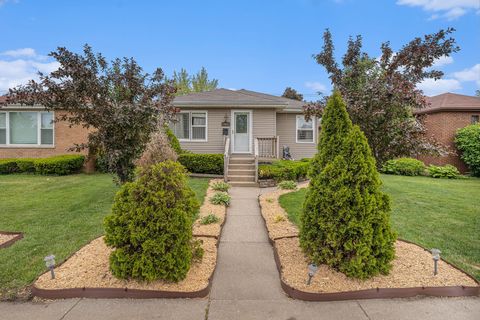 Tiny photo for 991 Wentworth Avenue, Calumet City, IL 60409 (MLS # 12371501)