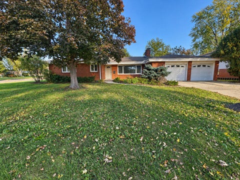 Photo of 1724 Avenue F, Sterling, IL 61081 (MLS # 12783953)