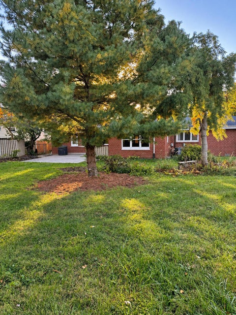 Tiny photo for 1724 Avenue F, Sterling, IL 61081 (MLS # 12783953)