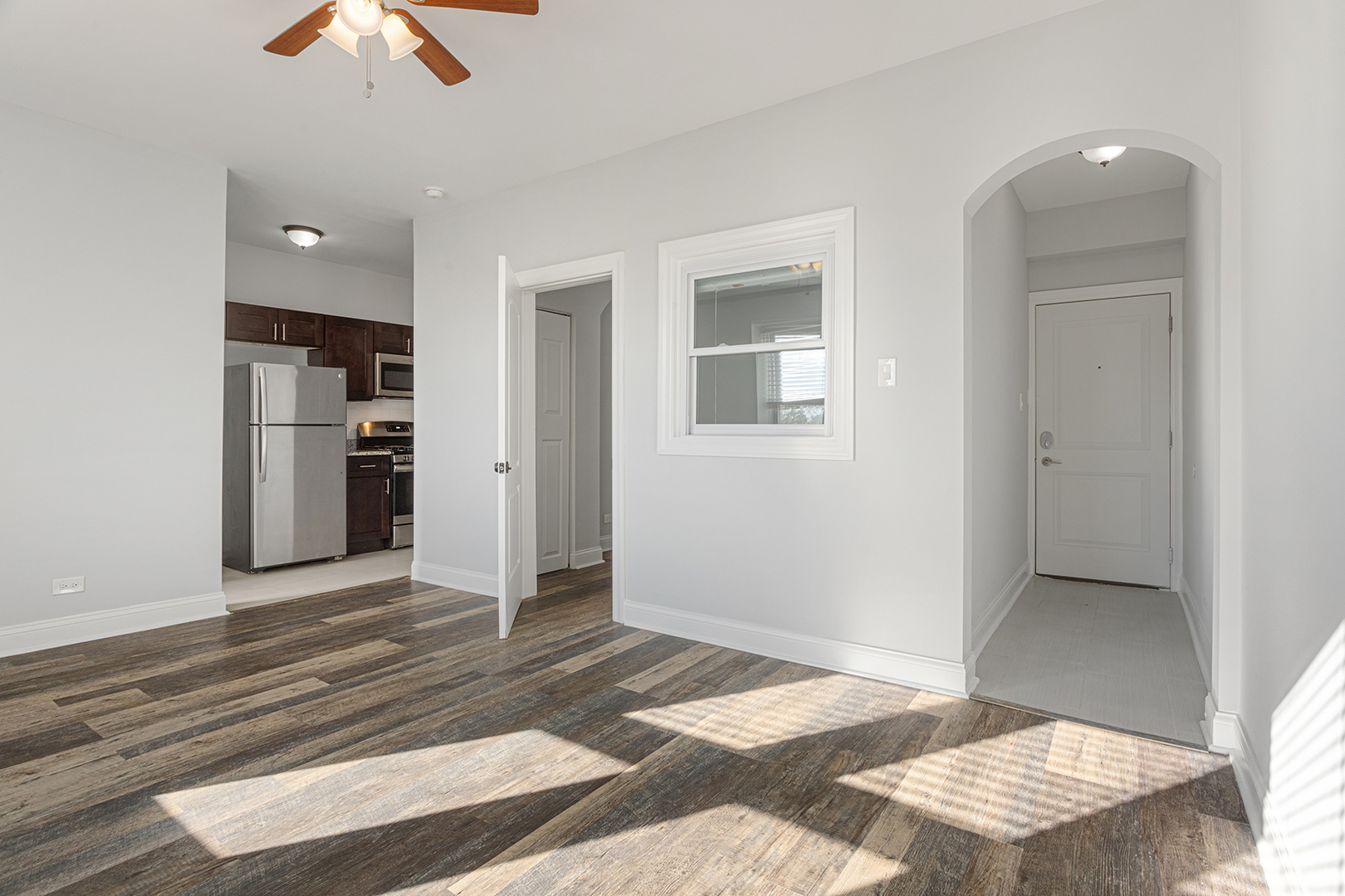 1608 W Sherwin Avenue 710