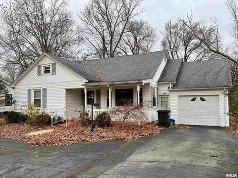 Photo of 1508 E WALNUT Street, Carbondale, IL 62902 (MLS # EB460740)