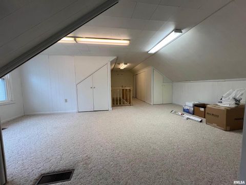 Tiny photo for 1508 E WALNUT Street, Carbondale, IL 62902 (MLS # EB460740)