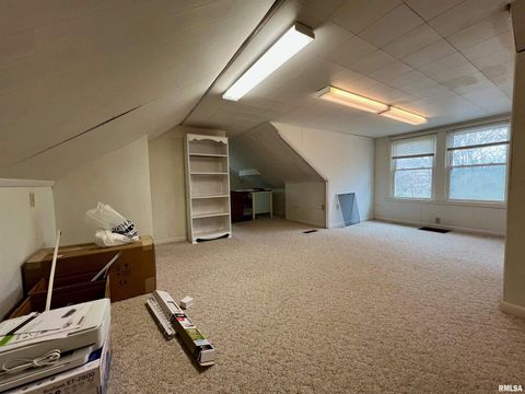 Tiny photo for 1508 E WALNUT Street, Carbondale, IL 62902 (MLS # EB460740)