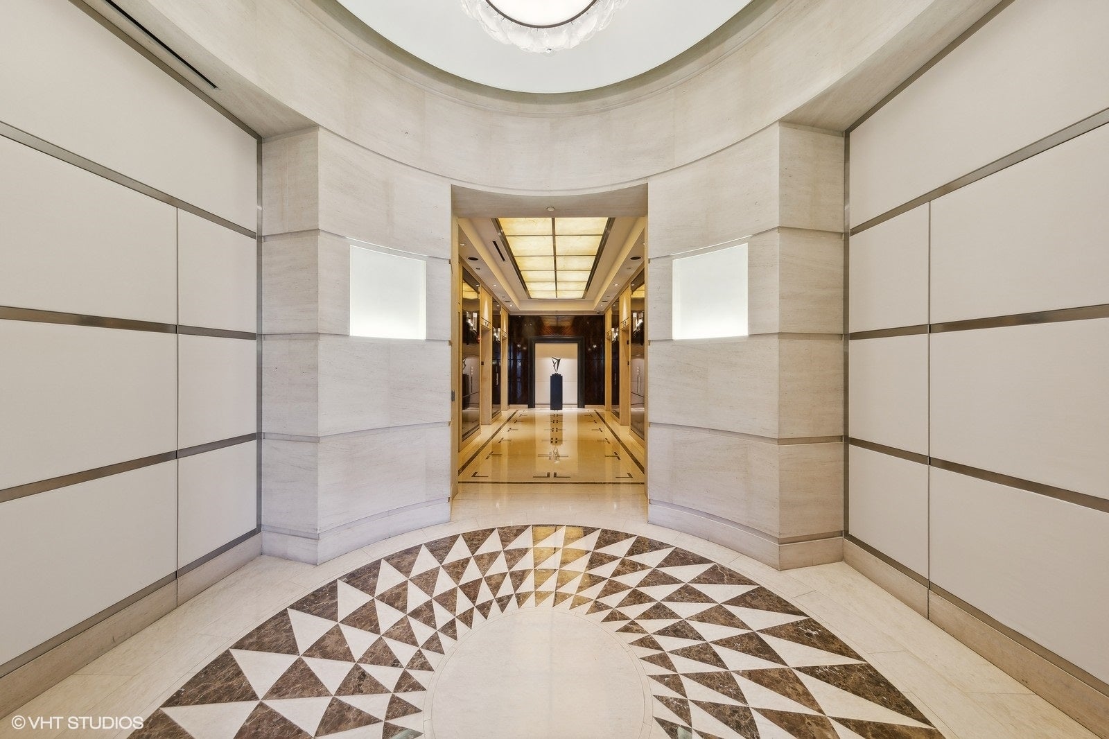 401 N Wabash Avenue 68F