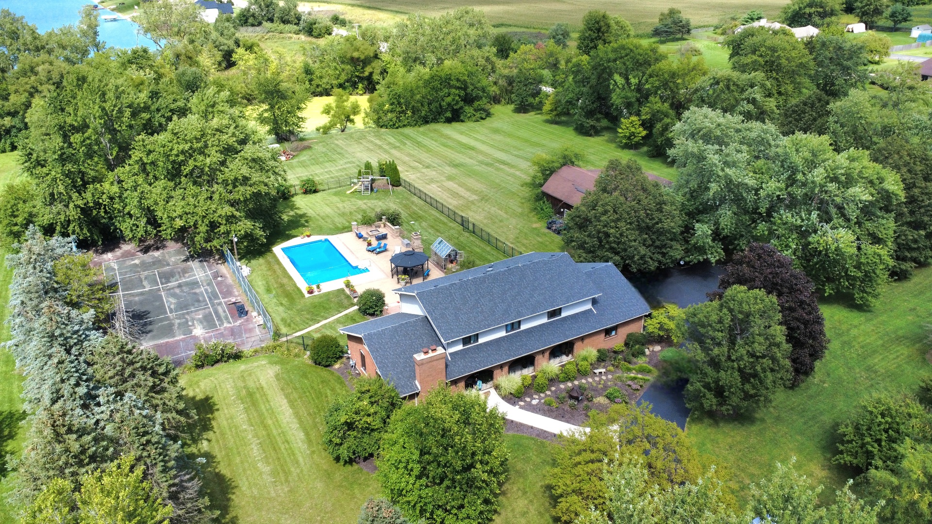 13620 W Carriage Lane