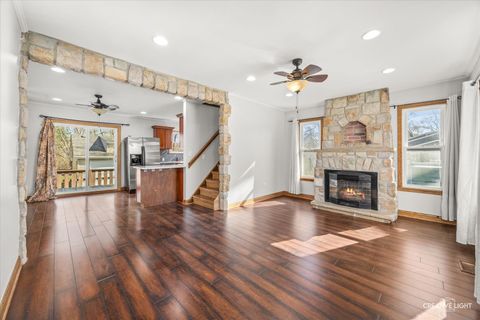 Tiny photo for 28W608 Ray Street, Warrenville, IL 60555 (MLS # 12586079)