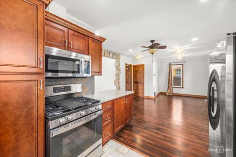 Tiny photo for 28W608 Ray Street, Warrenville, IL 60555 (MLS # 12586079)