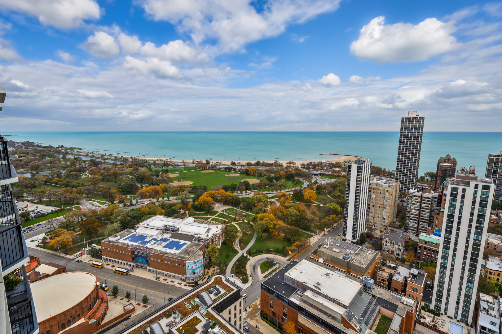 1560 N Sandburg Terrace 4104