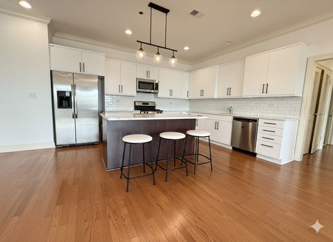 Tiny photo for 2811 N Bell Avenue #301, Chicago, IL 60618 (MLS # 12529303)