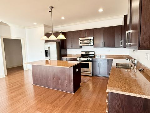 Tiny photo for 2811 N Bell Avenue #301, Chicago, IL 60618 (MLS # 12529303)