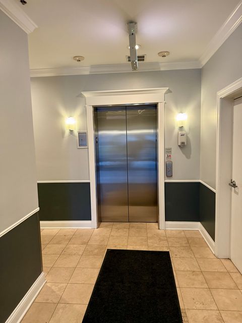 Tiny photo for 2811 N Bell Avenue #301, Chicago, IL 60618 (MLS # 12529303)