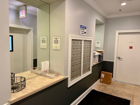 Tiny photo for 2811 N Bell Avenue #301, Chicago, IL 60618 (MLS # 12529303)