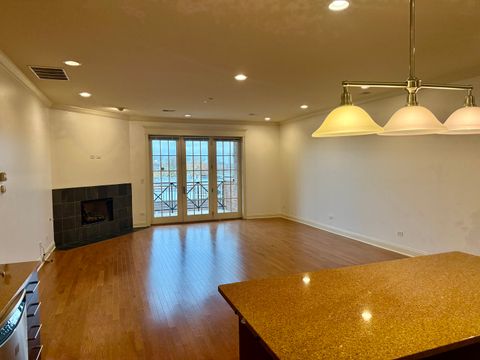 Tiny photo for 2811 N Bell Avenue #301, Chicago, IL 60618 (MLS # 12529303)