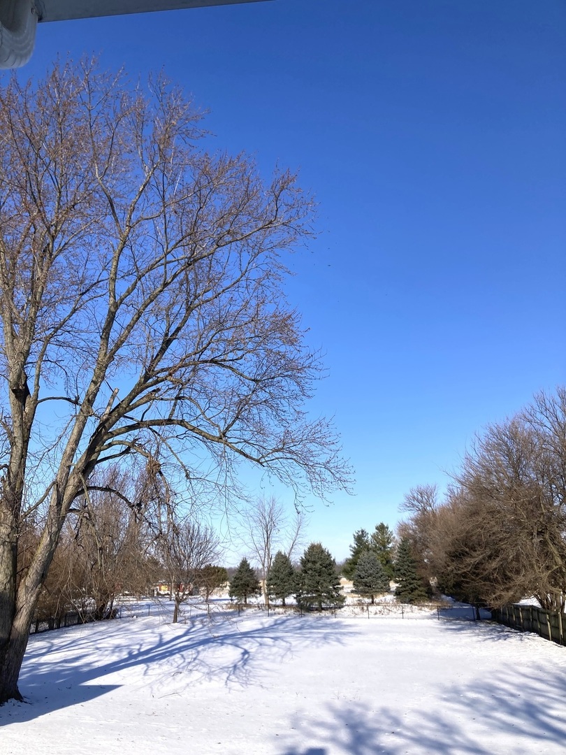 440 E Railroad Avenue