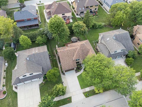 Tiny photo for 204 Rosedale Court, Bloomingdale, IL 60108 (MLS # 12715699)