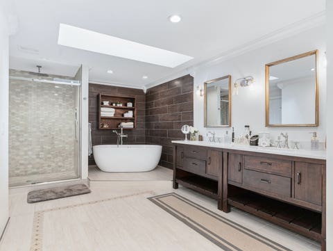 Tiny photo for 204 Rosedale Court, Bloomingdale, IL 60108 (MLS # 12715699)