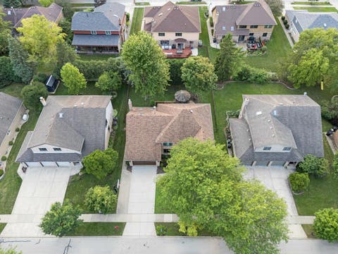Tiny photo for 204 Rosedale Court, Bloomingdale, IL 60108 (MLS # 12715699)