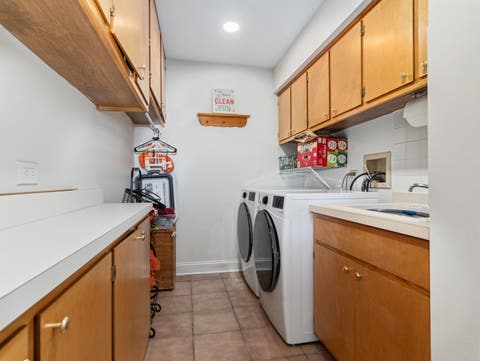 Tiny photo for 204 Rosedale Court, Bloomingdale, IL 60108 (MLS # 12715699)