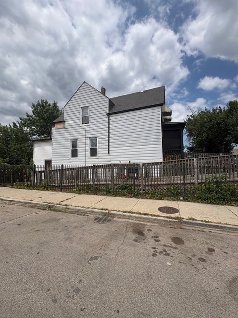 Tiny photo for 7158 S May Street, Chicago, IL 60621 (MLS # 12736558)